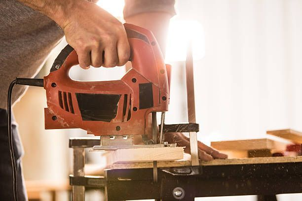 Как выбрать электролобзик: выбираем лобзик для домашнего использования